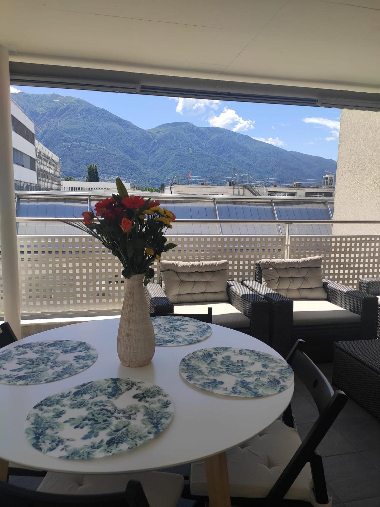 Casa Renoir - Schritte Zum Zee Apartment Locarno Exterior foto